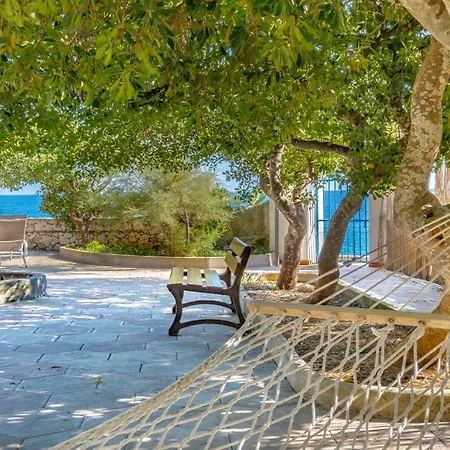 Un' Altalena Sul Mare - Accesso Diretto In * Marittima